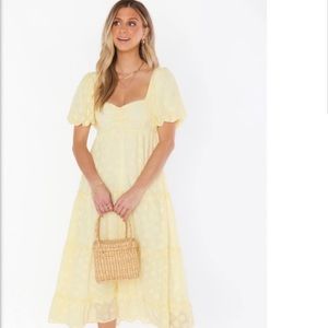 show me your mumu | odette midi dress in floral yellow with puff sleeves